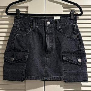 Aritzia Denim Forum Cargo mini skirt